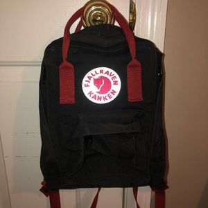 Navy Mini Fjallraven Kanken Backpack